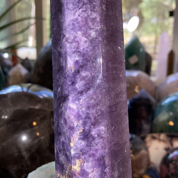 🔥SALE🔥 Purple Fluorite Crystal Tower! - Picture 16 of 17